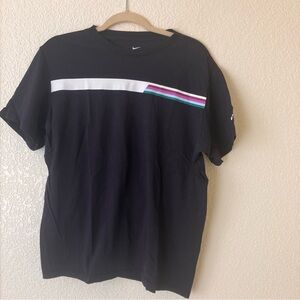 Nike Men's Black T-Shirt with Multicolor Stripe good used condition large